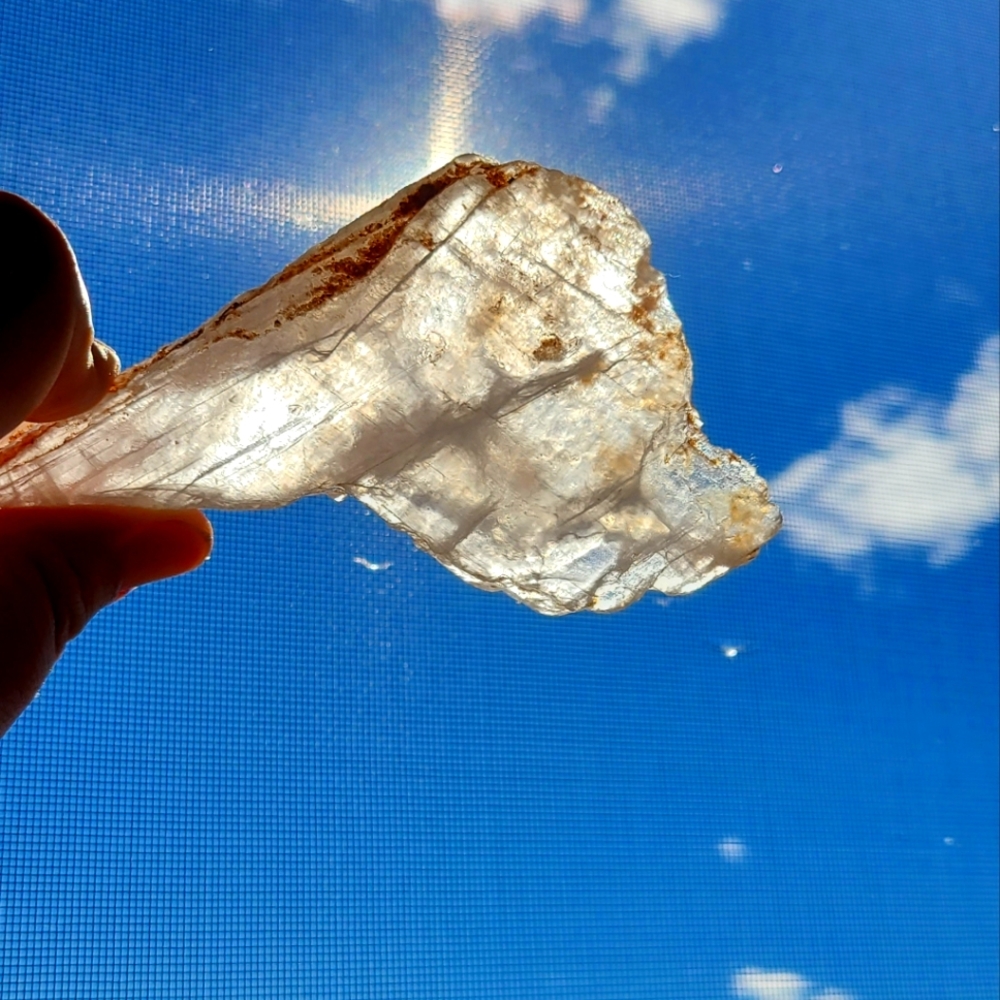 Raw Selenite hand mined from Arizona. Crystals will vary in size, shapes, weight